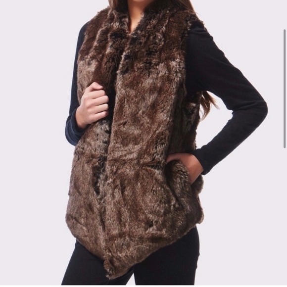 Tart Collection Faux Fur Vest - Picture 2 of 8